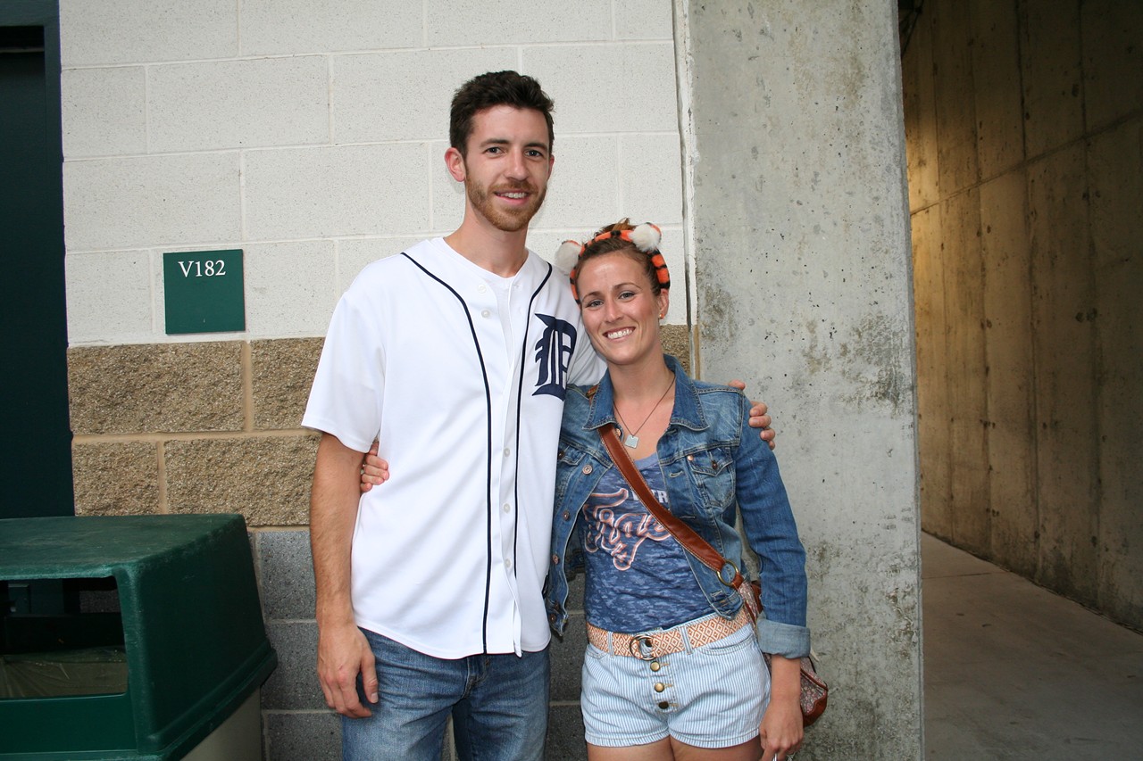 10 Fan Pics from Last Night's Cleveland Indians vs. Detroit Tigers Game