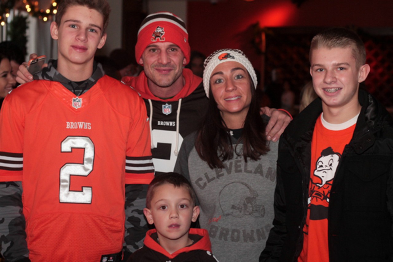 13 Photos from the Browns Tailgate Party at Lago