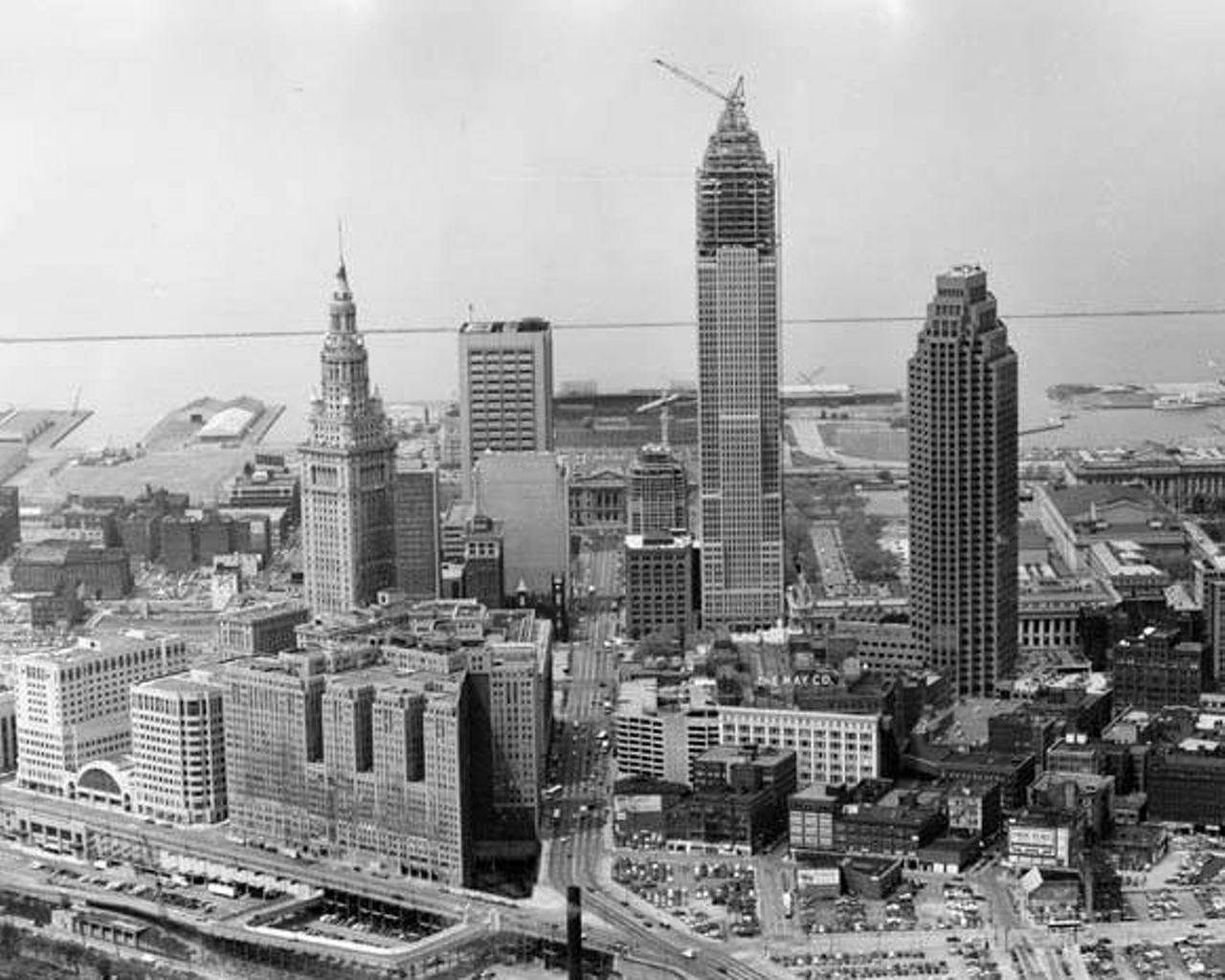 Aerial view of downtown Cleveland, 1991.