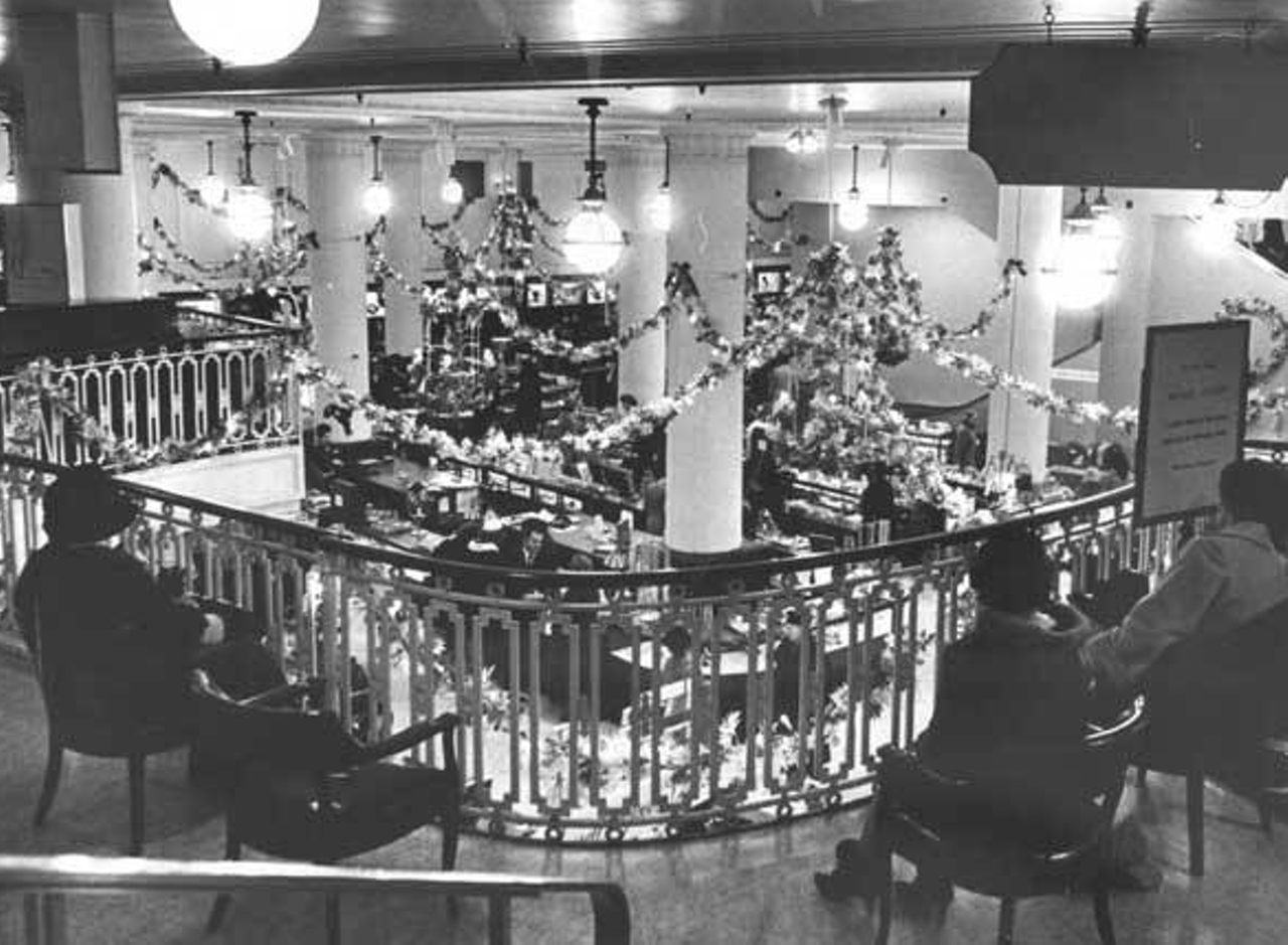 Balcony view inside Halle's, 1963.