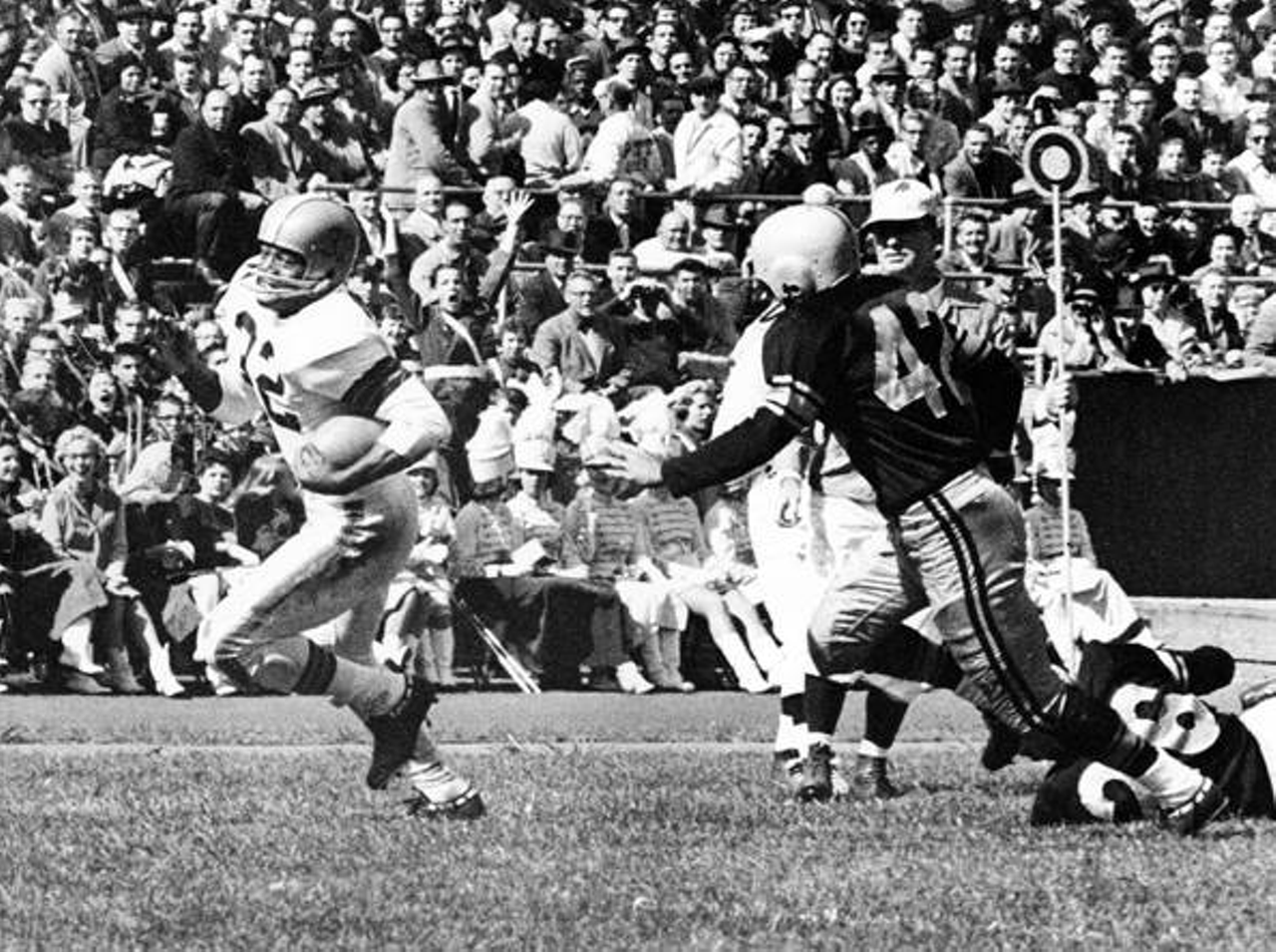 Cleveland Browns vs. Pittsburgh Steelers- 1958
Final Score- Cleveland 45: Steelers 12
"Jim Brown comes back with a 129-yard, three-touchdown effort in a 45-12 rout of the Steelers at Pittsburgh. The game matches Brown with rookie Bobby Mitchell in a potentially lethal backfield. Mitchell rushes for 65 yards and takes a Milt Plum screen pass 21 yards for a TD. The Steelers commit nine turnovers in the first pro game at Pitt Stadium."