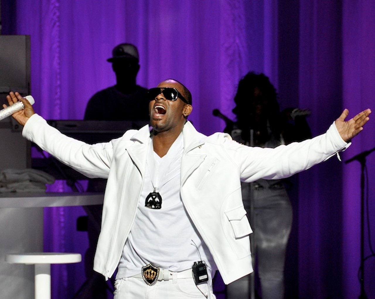 Concert Slideshow: R. Kelly at the State Theatre