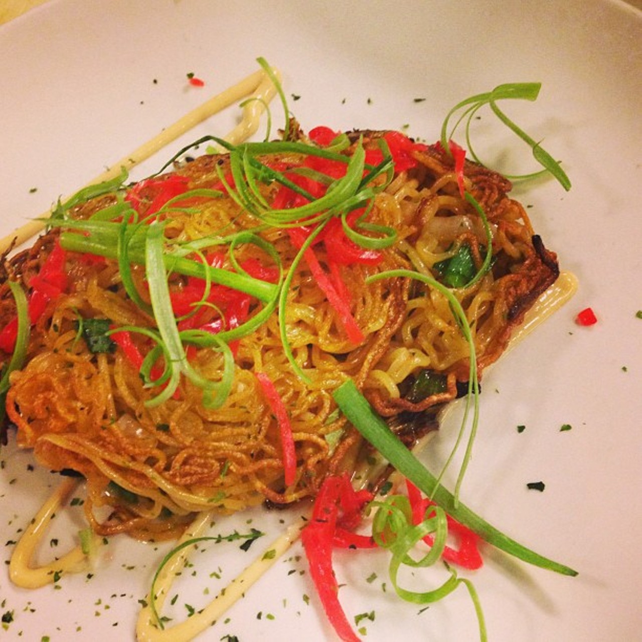 Crispy #Ramen cake w/ Kim Chee, scallop, kizami ginger & seaweed@noodle_cat @chefleber #cle #clefood