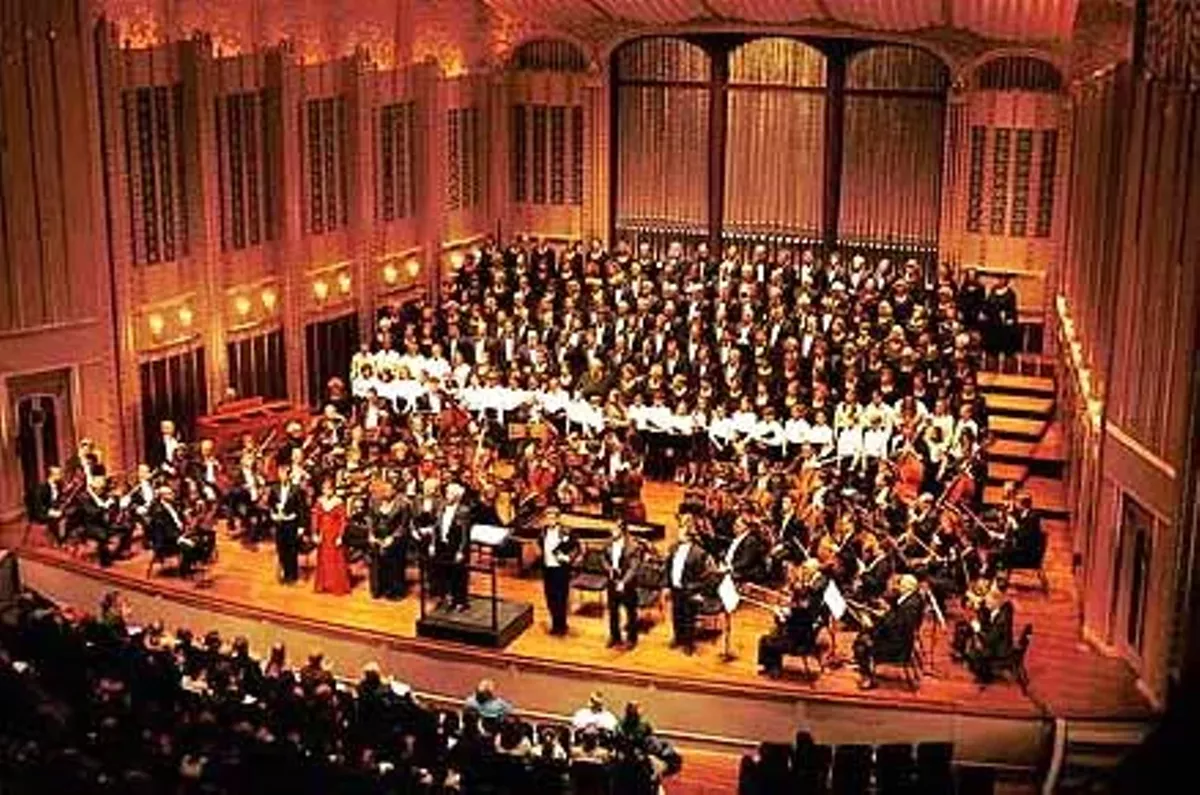 cleveland-orchestra.webp