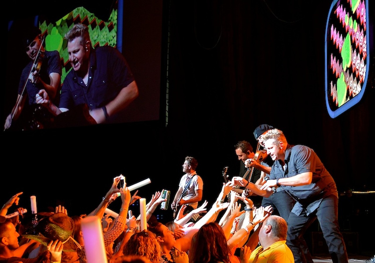 Here's What You Missed at Last Night's Insane Rascal Flatts Concert