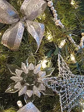 Image: New Year Shoppe by Shop Downtown Millersburg, Ohio