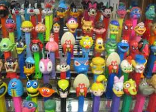 Image: Pez Collector Bash in Independence