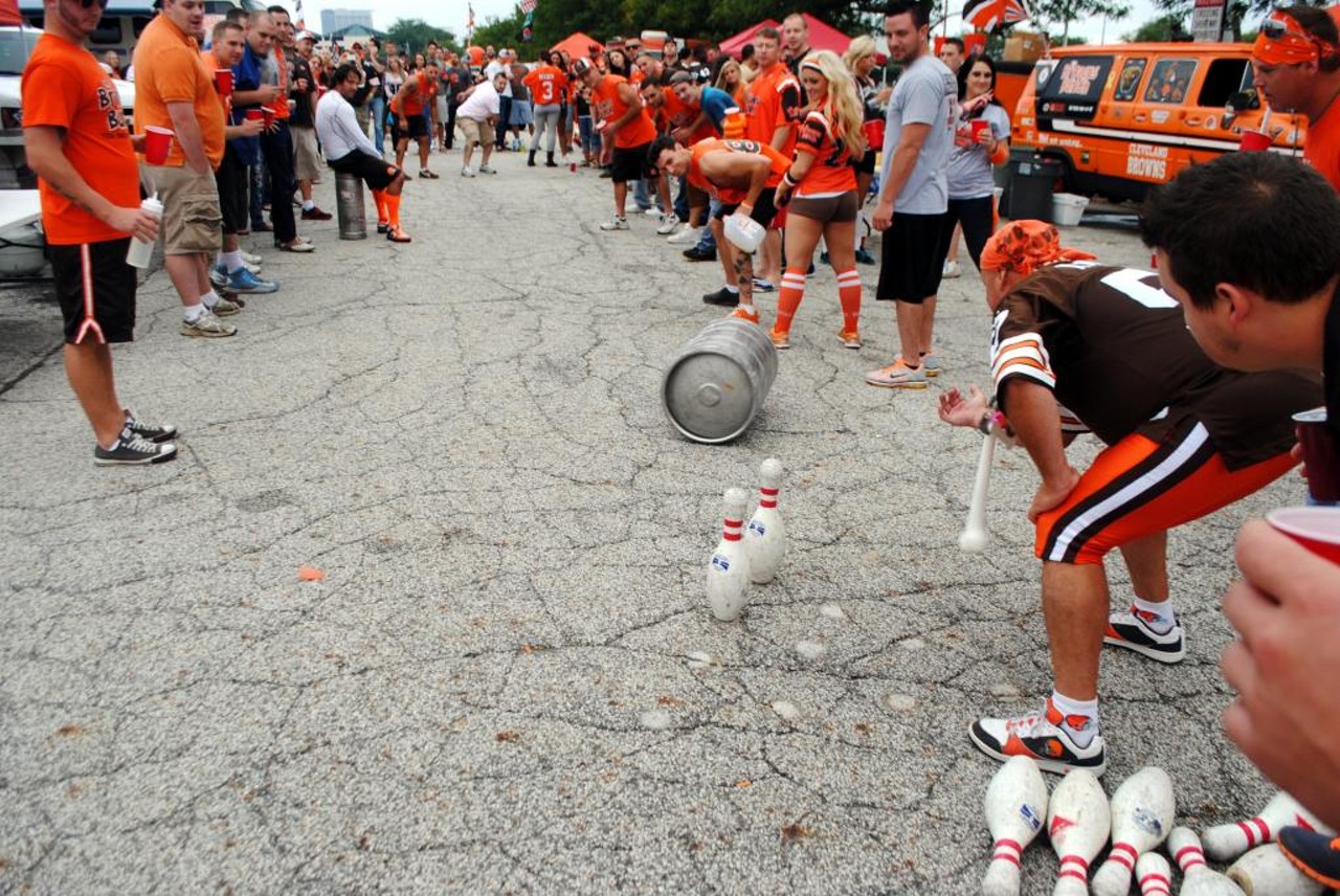 PHOTOS: Cleveland Browns Fans Celebrate the Home Season Opener at Municipal Lot