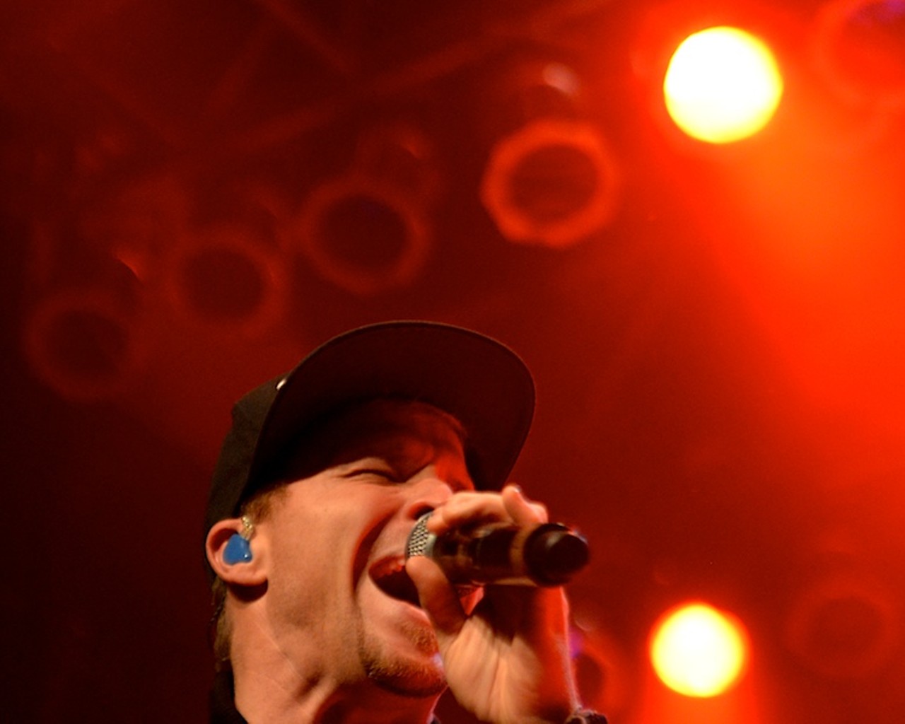 Photos from last night's Q104 Holiday Ho Show at House of Blues
