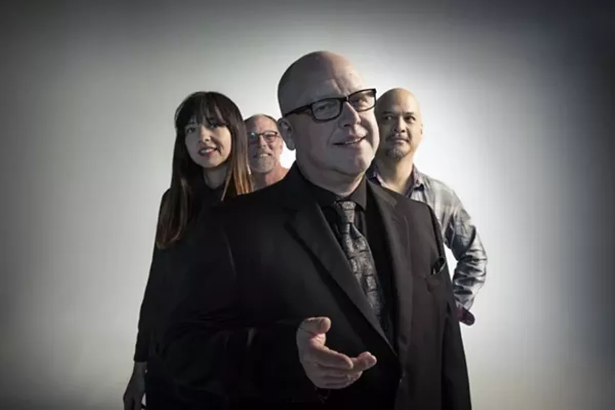 pixies_0201_lo_1.webp