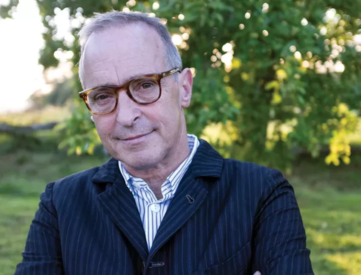 thumb_david-sedaris-credit-photograph-by-ingrid-christie-ing.webp