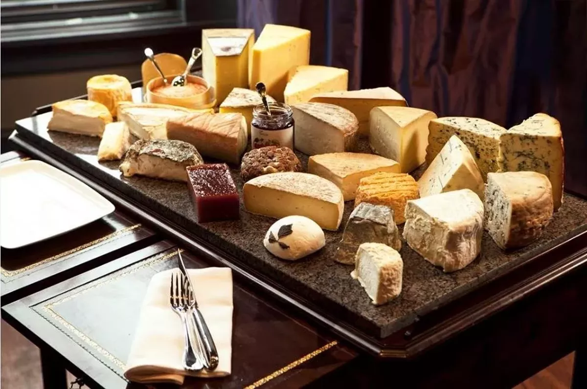 edwins_cheese_cart_beth_segal.webp
