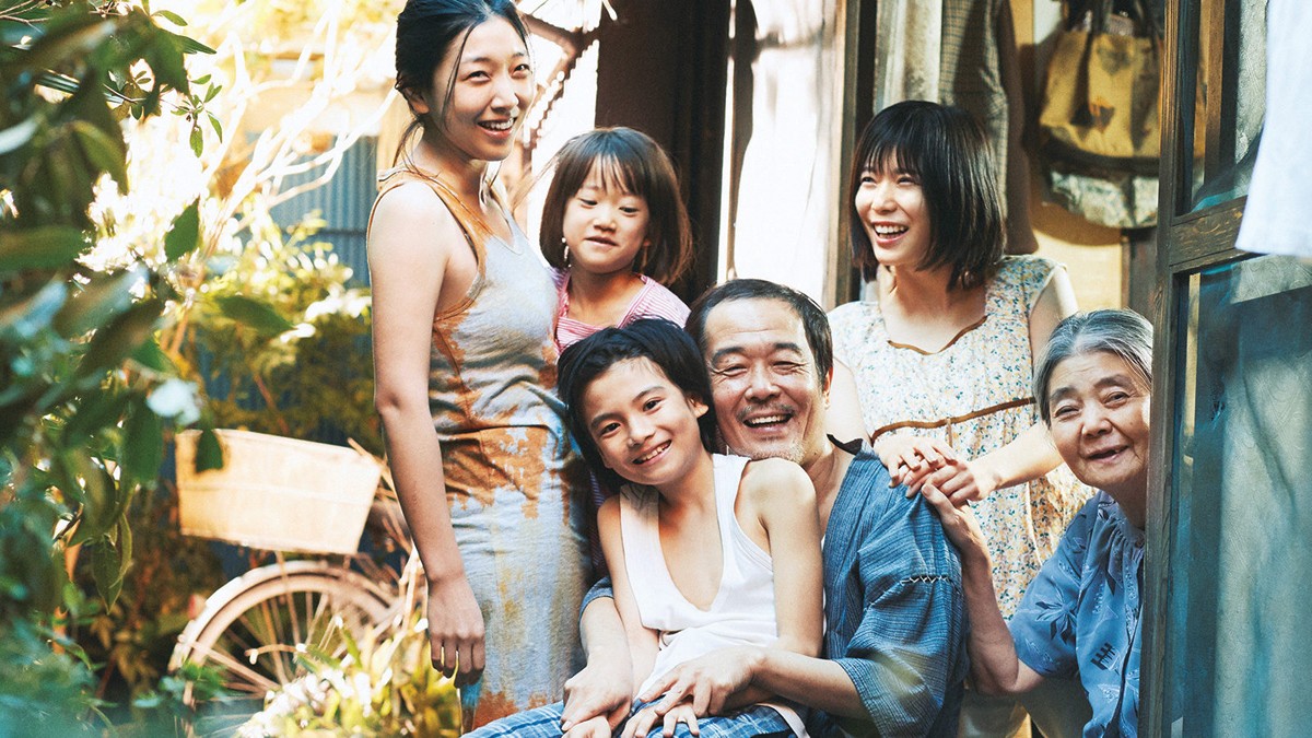 Masterful 'Shoplifters' is Better Than Comparable Critical Darlings