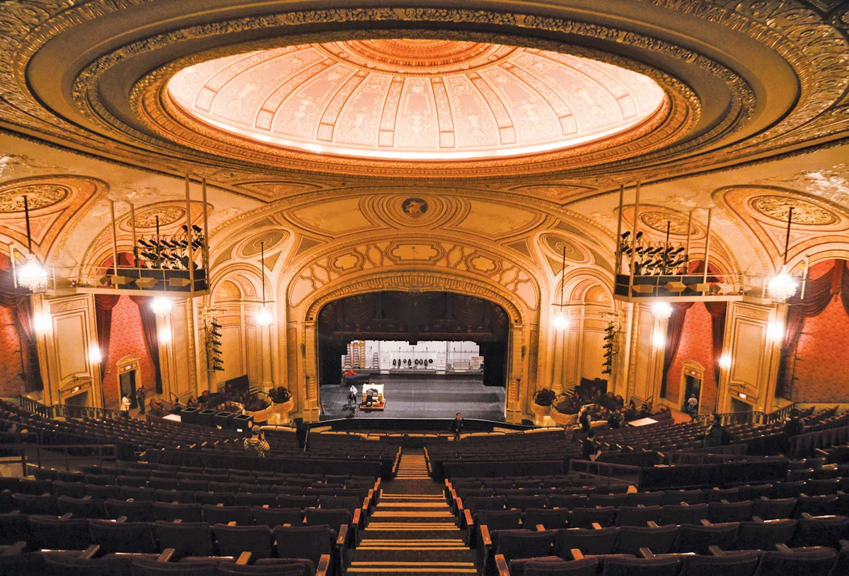 Image: BEST PLACE TO CATCH A PLAY