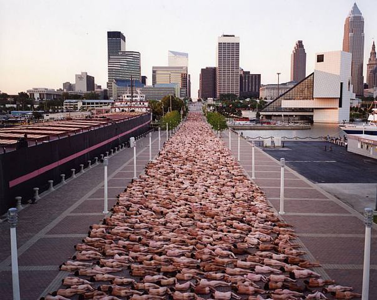 Spencer Tunick Will Photograph Group of 100 Nude Women in Cleveland During the RNC