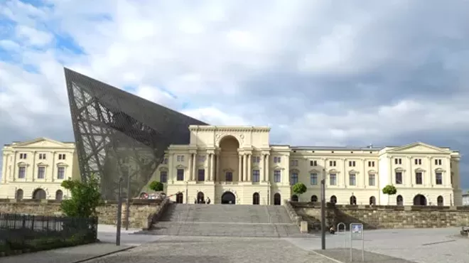 Image: The Air War in the Museum: The Bombing of Dresden as History and Spectacle