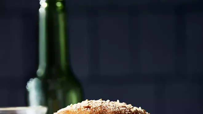 Image: Williams Sonoma; Michael Mina&rsquo;s Ultimate Burger Bar