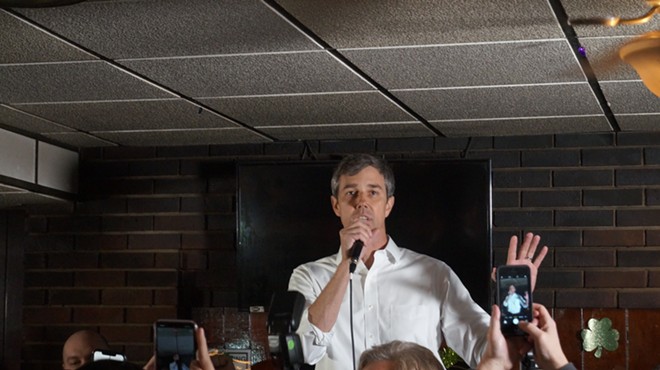 Beto O'Rourke at Gino's in Cleveland, (3/18/19).