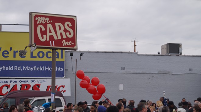 A vigil for the Kuzniks at Mr. Cars in Collinwood, (4/21/17).