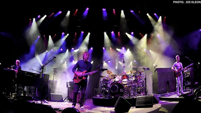 Birds of a Feather Faceplant into Rock Together at Phish's Blossom Performance Last Night