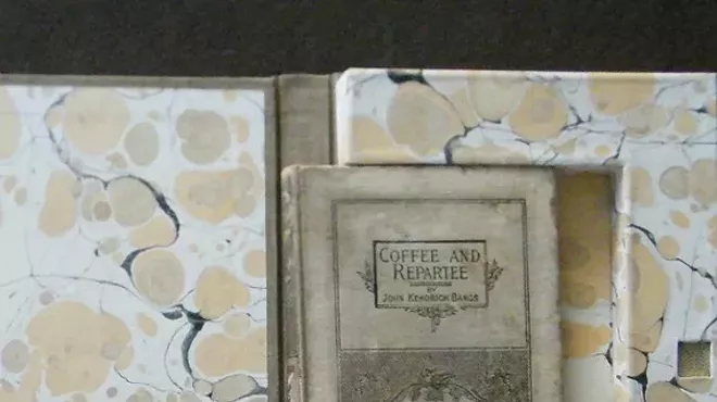 Image: Double-Wall Clamshell