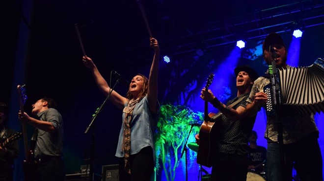 Brandi Carlile and Old Crow Medicine Show Successfully Share the Spotlight at Jacobs Pavilion