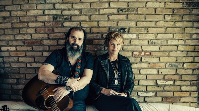 Singer-Guitarist Steve Earle and Singer-Songwriter Shawn Colvin Bring Their ‘Crossed Harmonies’ to Music Box