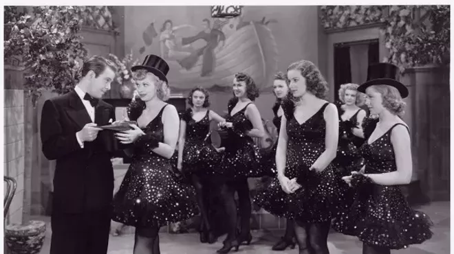 Image: Dance, Girl, Dance