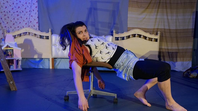 "This Is NOT About My Dead Dog" — A One-Woman Play Largely About Drinking and Vomiting