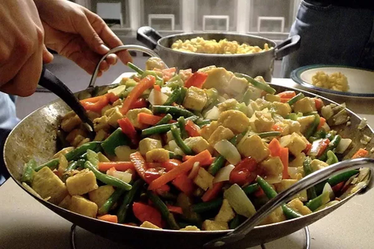 vegan-dinner.webp