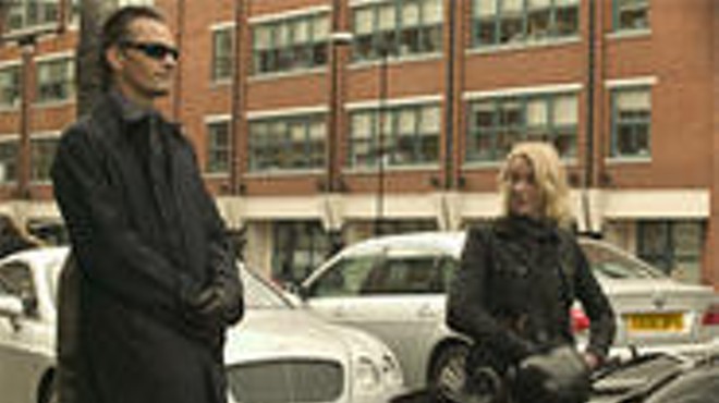 Viggo Mortensen and Naomi Watts exchange Eastern  Promises.