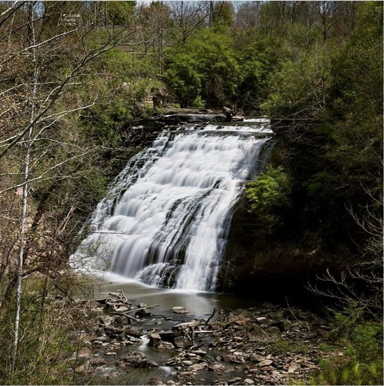 Mill Creek Falls
717-881-6473,  Mill Creek Trail
Located in Garfield Park Reservation, the Mill Creek Falls is a gorgeous sight to take in. Park in the reservation off Warner Rd. and take a light 1.5 mile hike to the falls.
Photo via clevemetroparks/Instagram