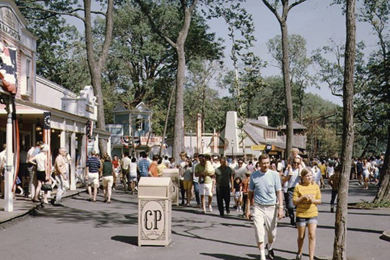 Park-goers stroll through Frontiertown (Photo via Cedar Point, Facebook)