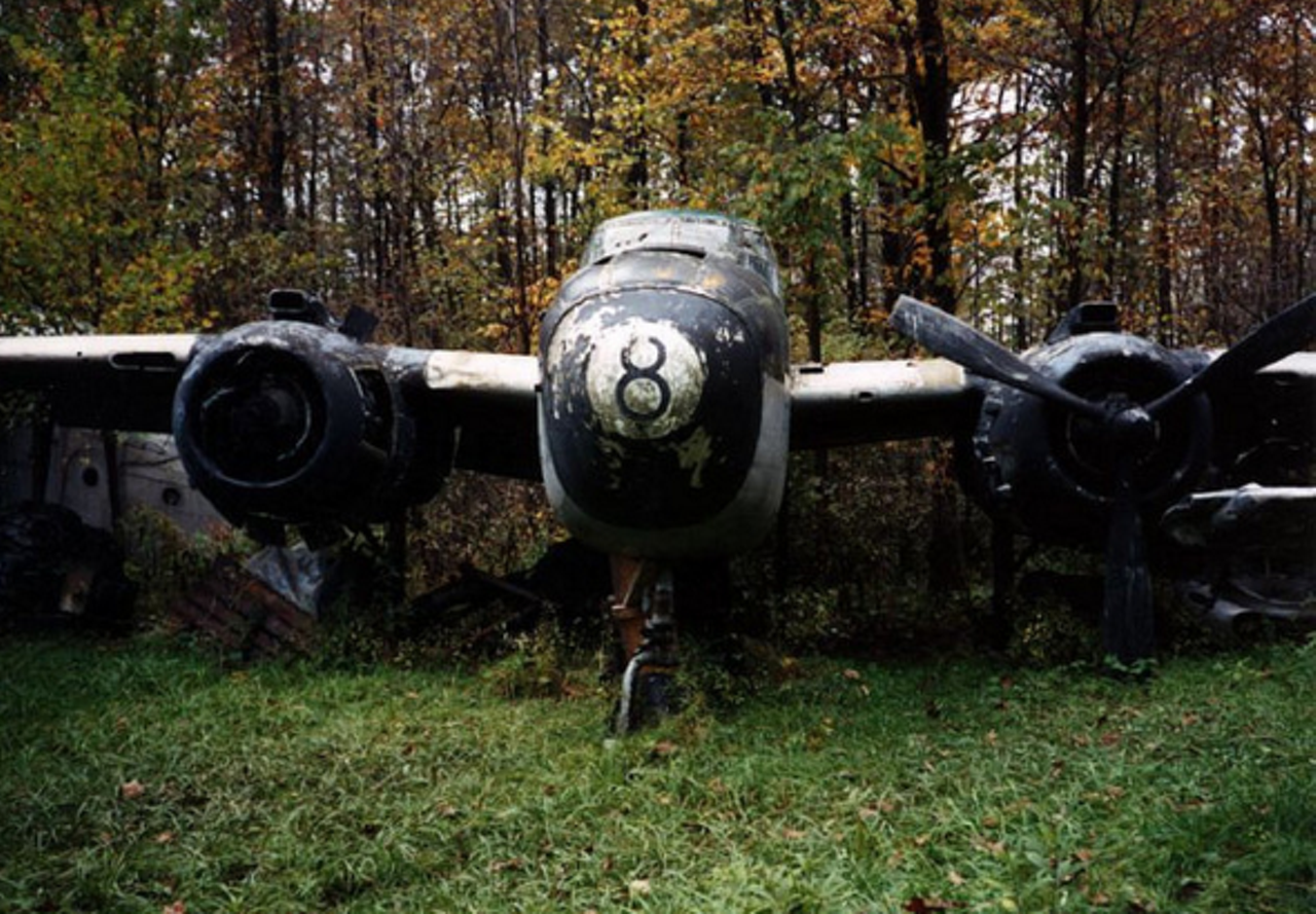 21 Photos of Northeast Ohio's Deserted Plane Sanctuary