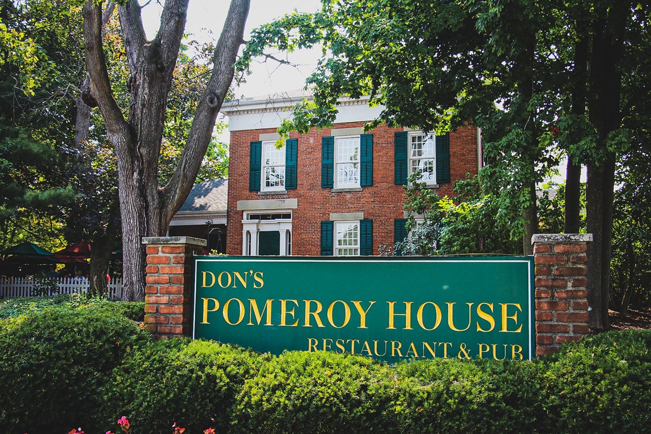  Don’s Pomeroy House
Where: 13664 Pearl Rd., Strongsville
When: September 29th through the end of October
Menu: Half chicken clam bake with crispy sous vide chicken and eight middleneck clams, boiled potatoes, corn on the cob for $39. Other option, the Taste of New England bake, 1 and ¼ pound whole Maine lobster, six middleneck clams, boiled potatoes, corn on the cob.