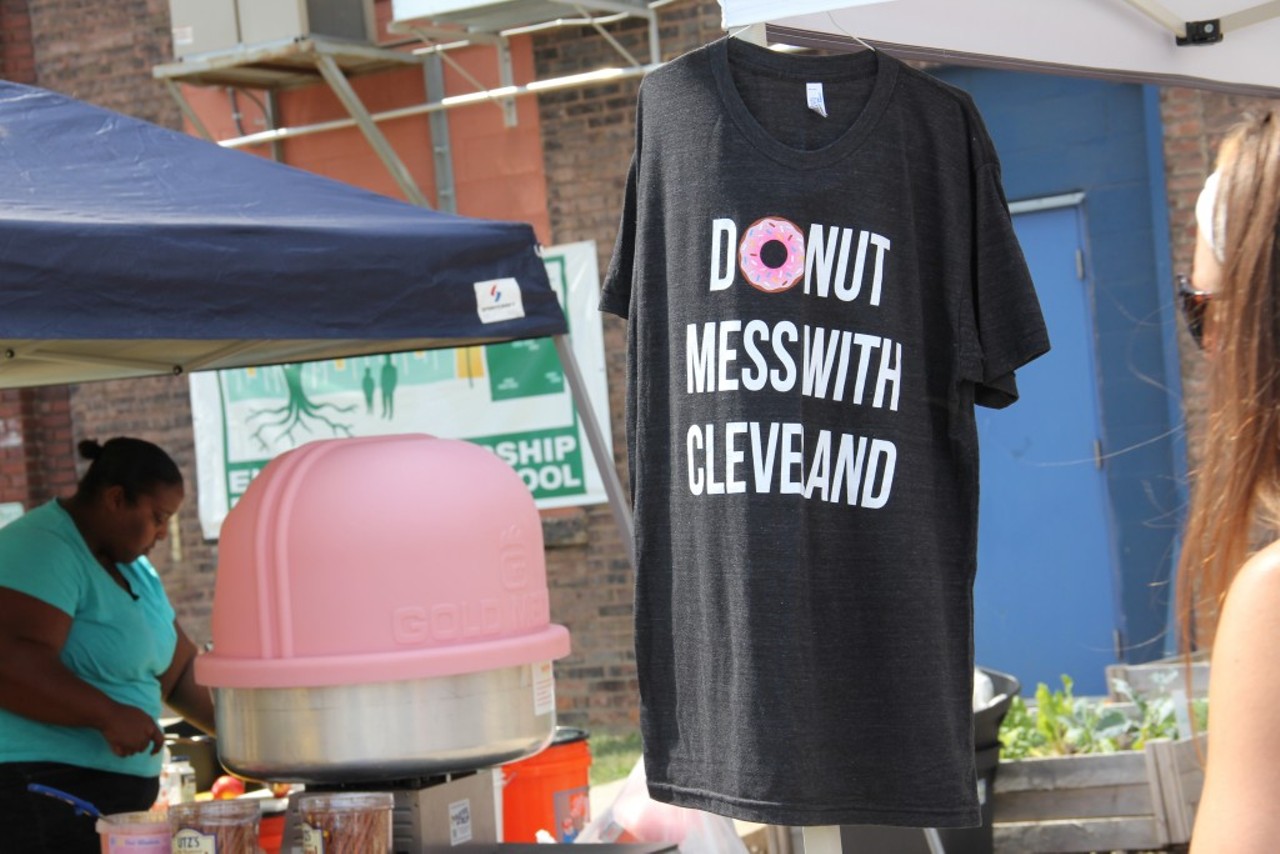 23 Photos from Saturday's Cleveland Flea