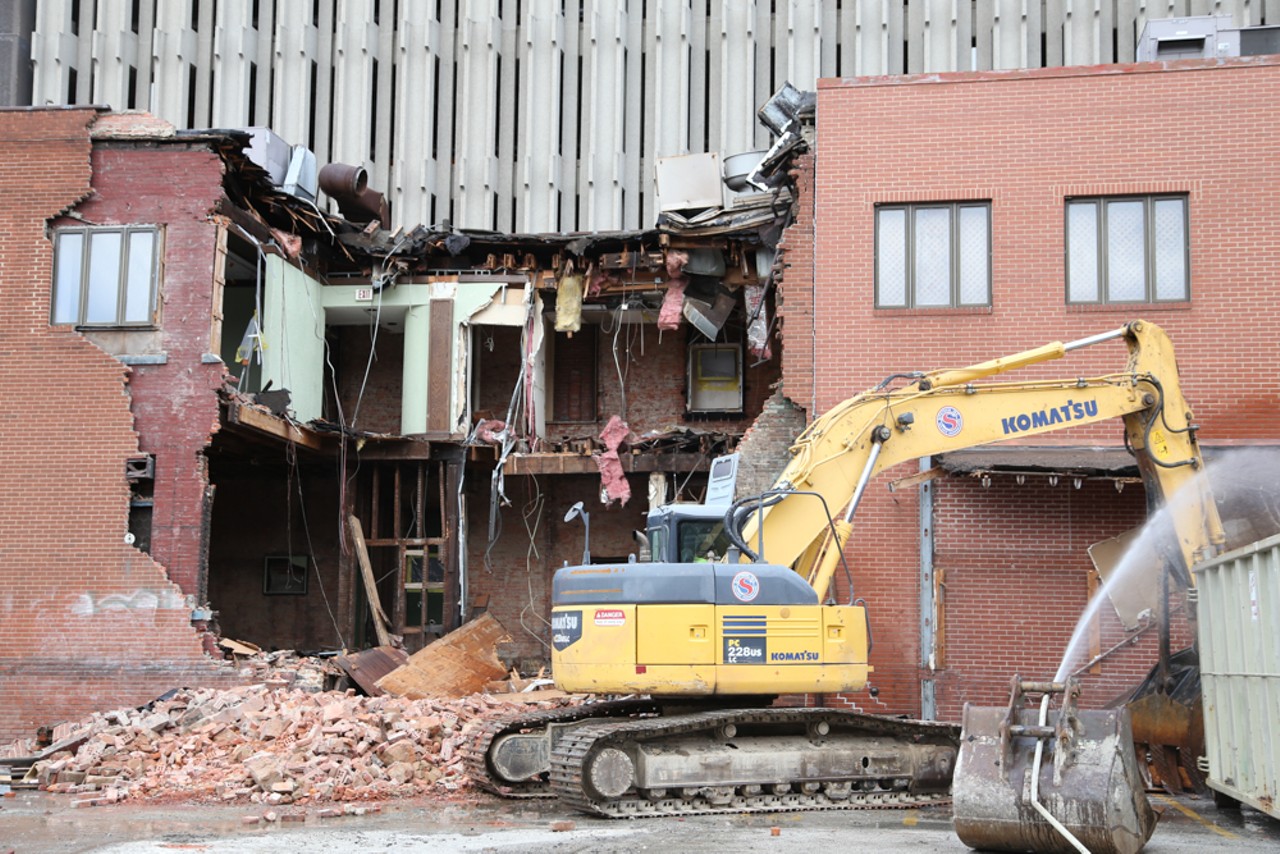 24 Photos from the New York Spaghetti House Demolition
