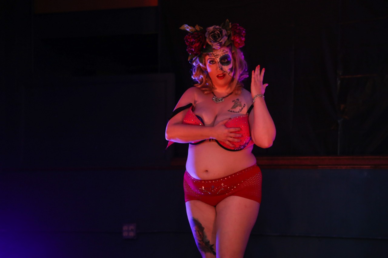 25 Photos from El Dia De Los Muertos Burlesque Show at the Beachland