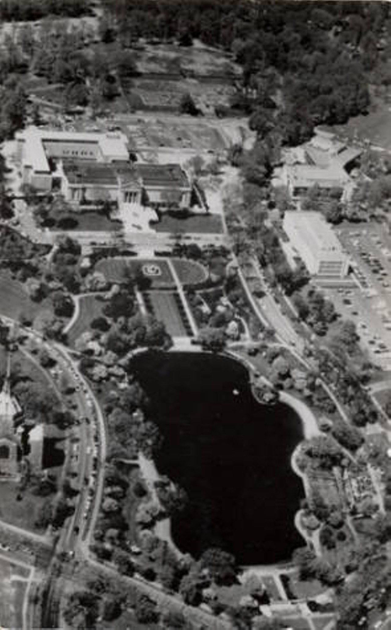 Aerial photograph of The Cleveland Museum of Art and surrounding Fine Arts Garden. c. 1960