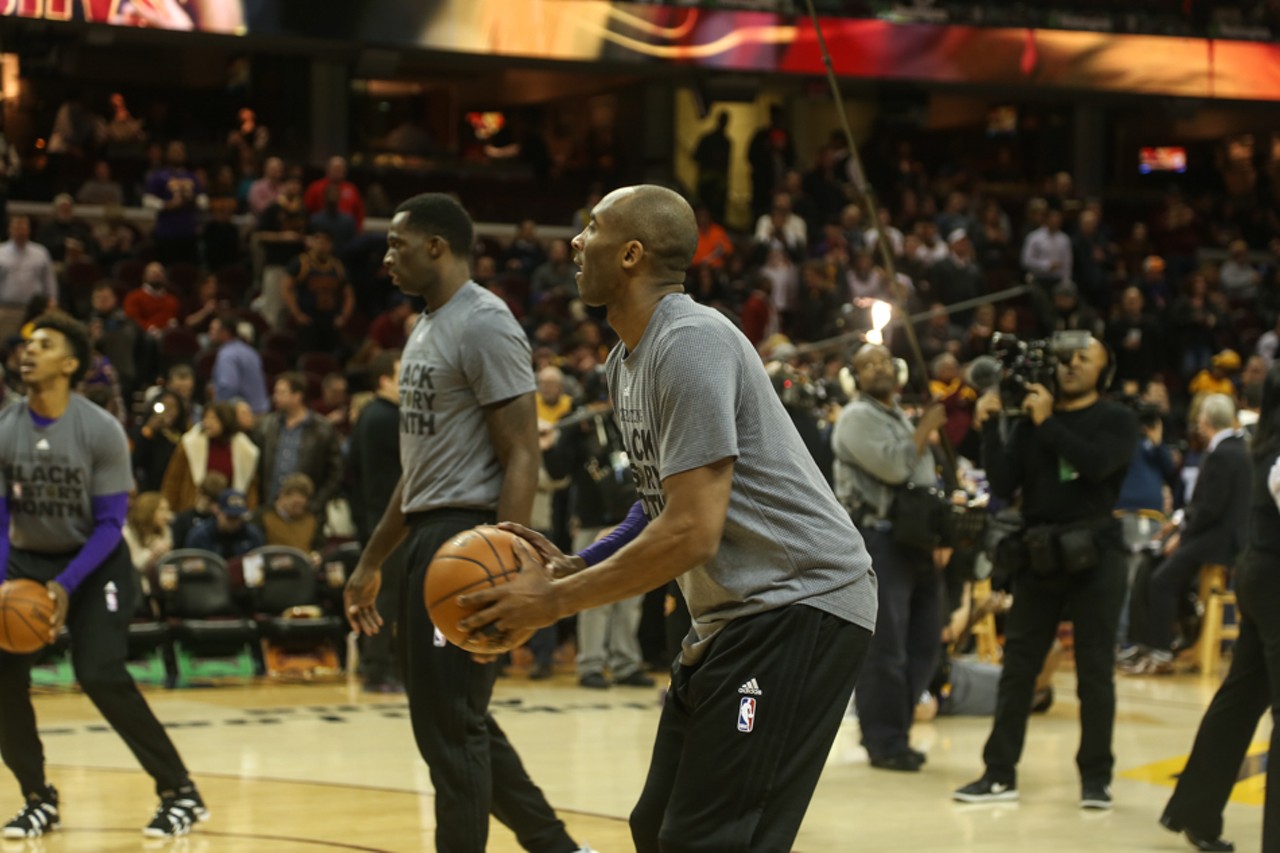 52 Photos of Kobe Bryant's Last Game at The Q