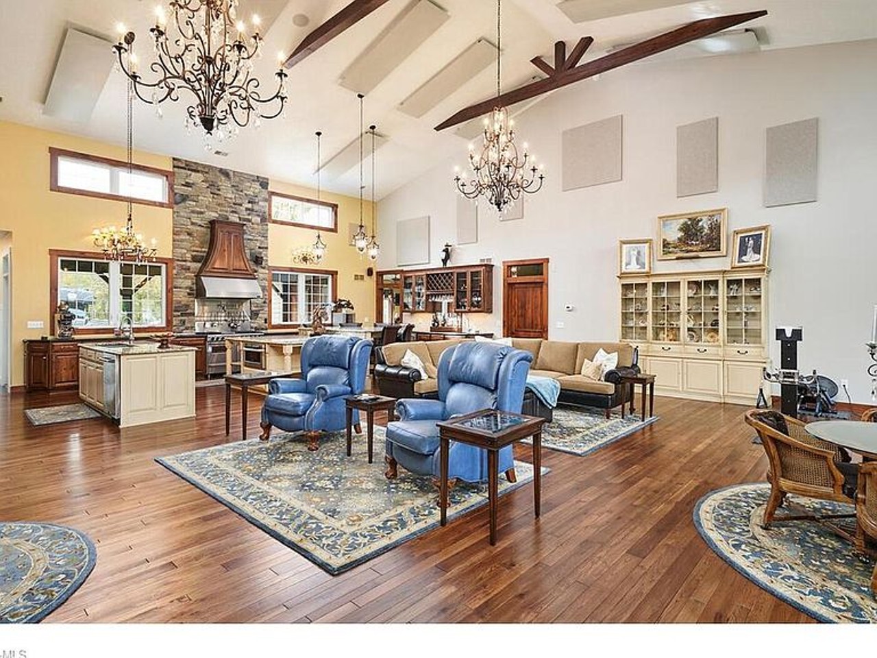  12100 Tinkers Creek Rd., Valley View 
$2,800,000, 4,142 Square Feet 