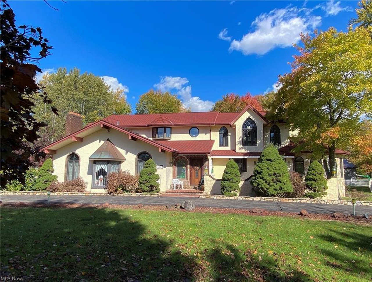 A Million Dollars Will Get You One of the Nicest Home in Olmsted Falls