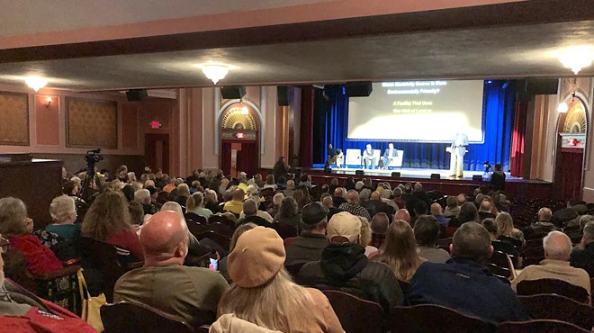 A full house packed into the Knox Memorial Theatre in Mount Vernon, Ohio, for Knox Smart Development’s Nov. 30 town hall meeting.