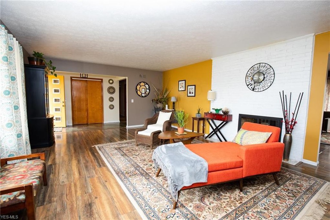 At $280,000, This Strongsville Home Has Mid-Century Accents and an Indoor Pool
