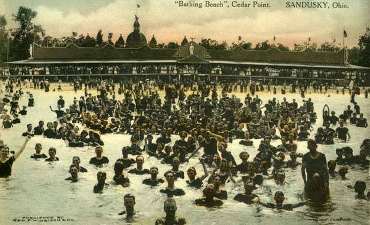  Tourists Swimming, 1900s 