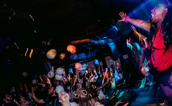 Image: Broadway Rave