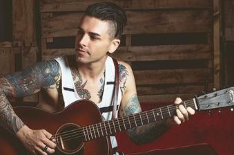 Dashboard Confessional’s Chris Carrabba Reflects on Band’s Rebirth
