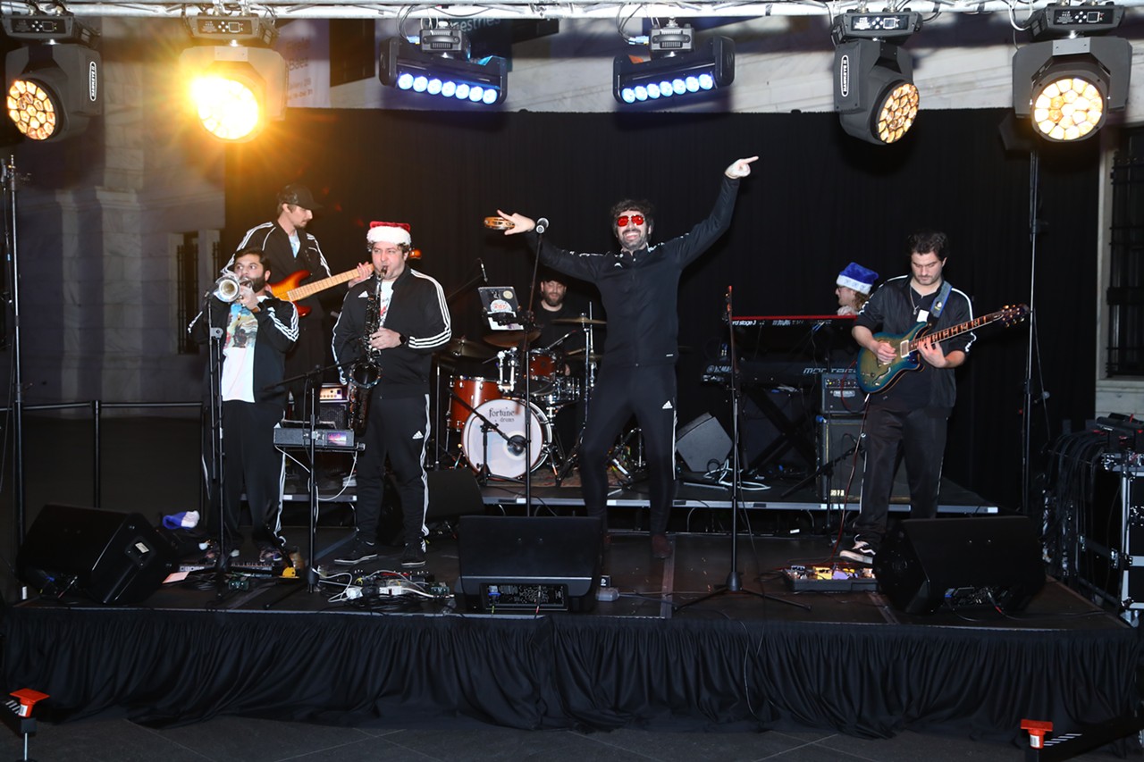 Everything We Saw at MIX at CMA: Holiday FUNKtion