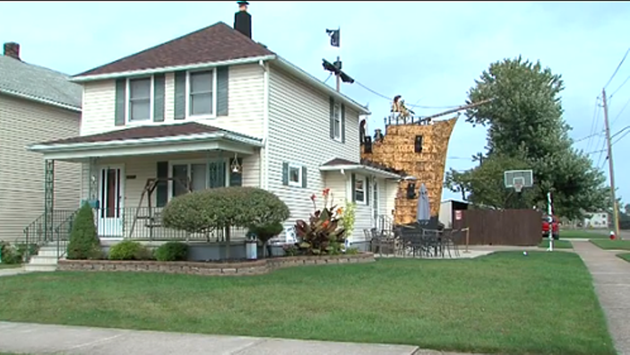 Where to see the best Halloween decorations in Northeast Ohio