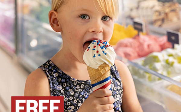 Image: Free Ice Cream at Summit Mall